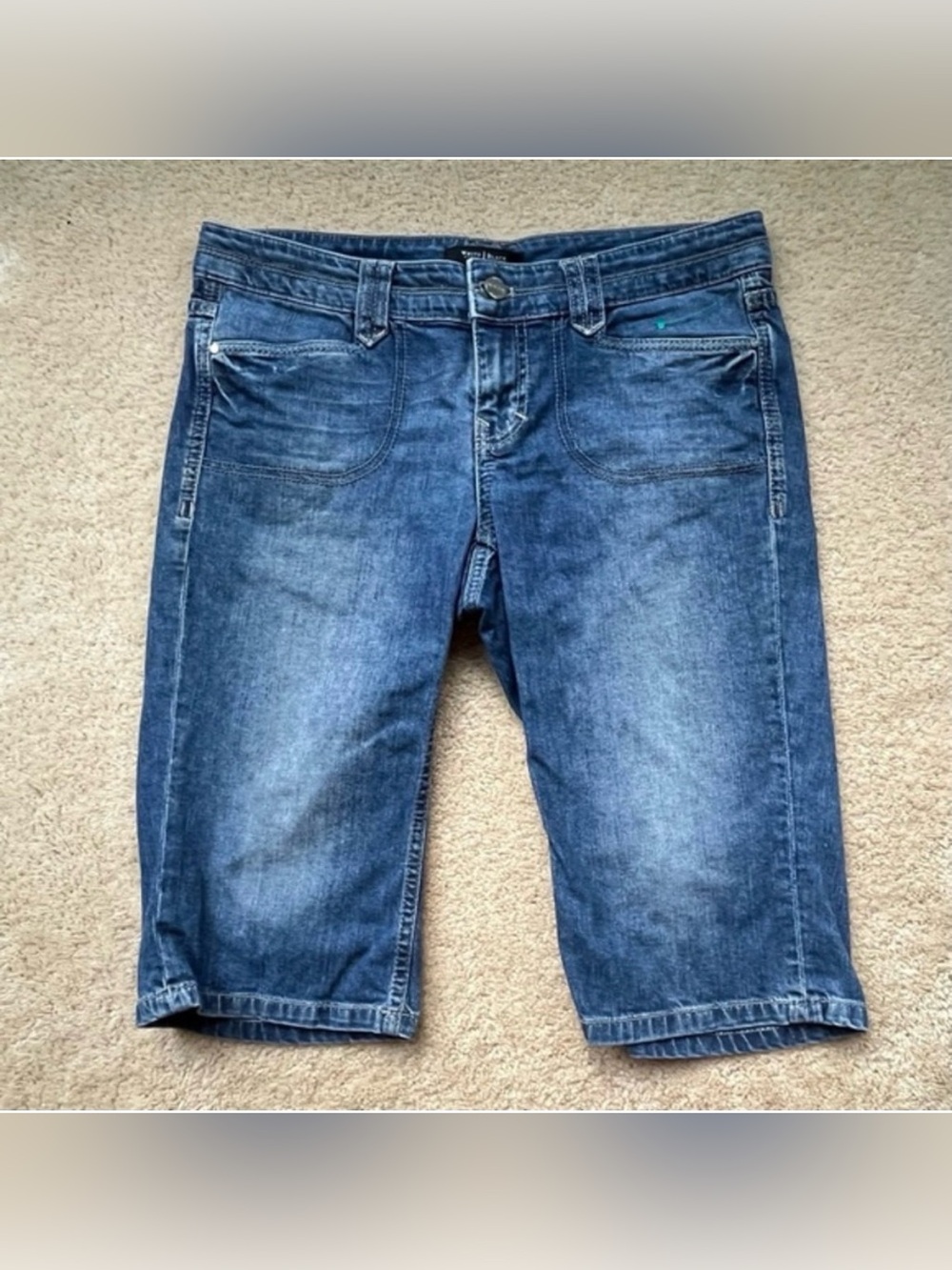 ✨White House Black Market Women's Noir Bermuda Denim Shorts - Size 4 - VGUC